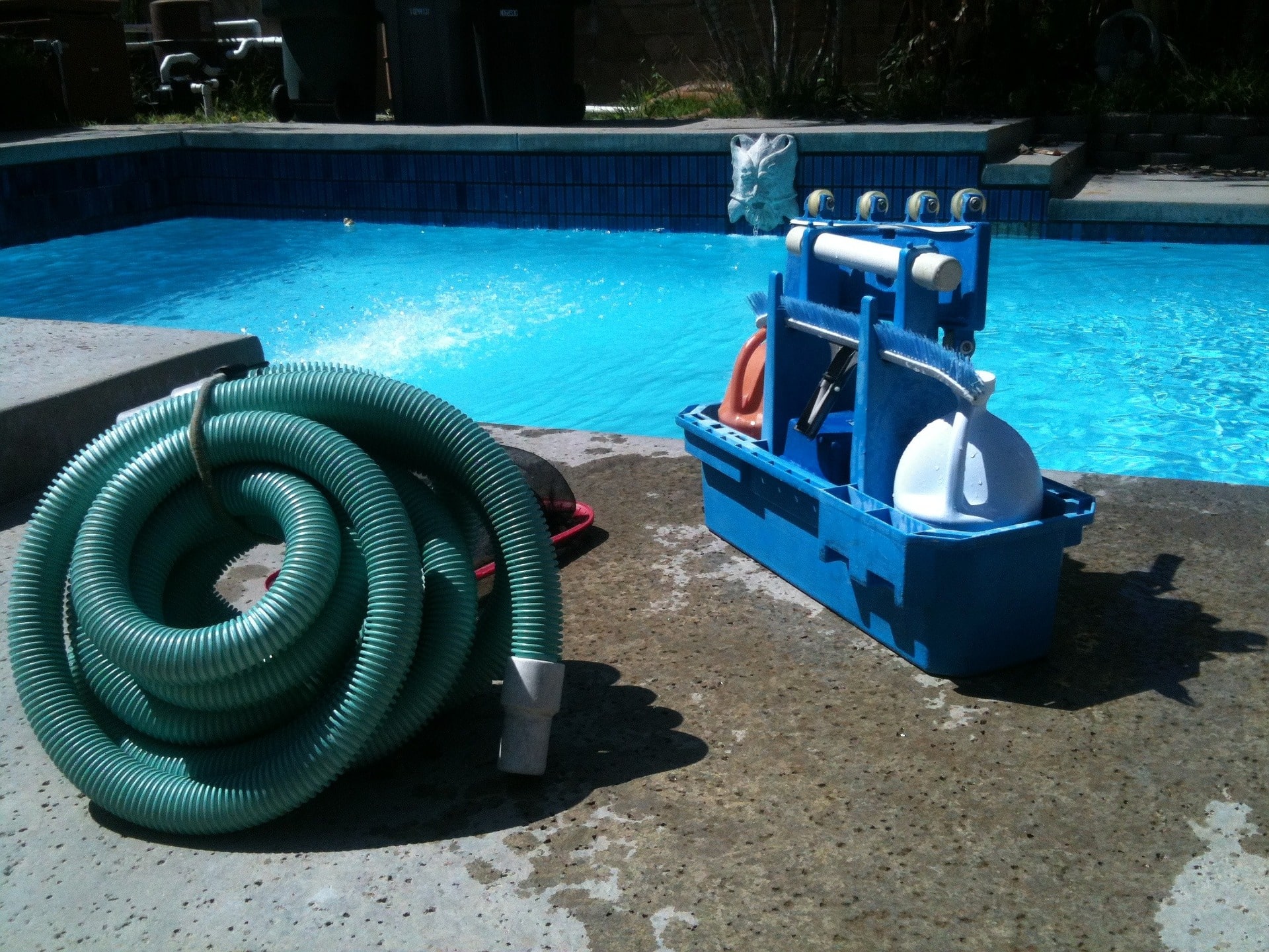 6 Tips to Save Money on Pool Maintenance