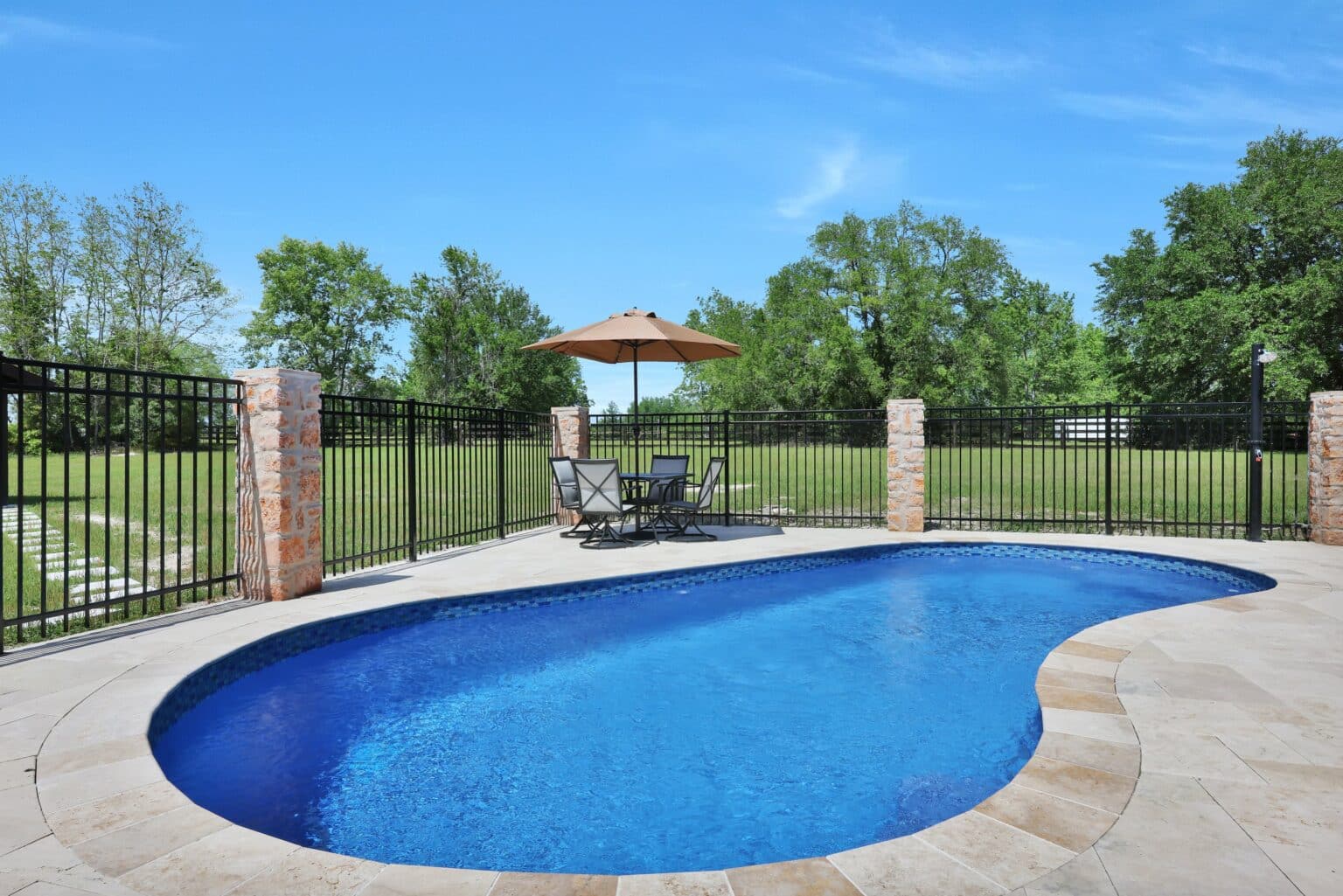 Pool Service - Premier Pool Service