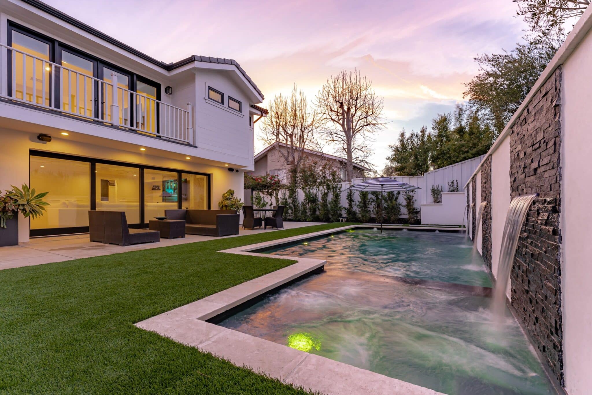 Premier Pool Service | Pool Cleaning & Maintenance Services