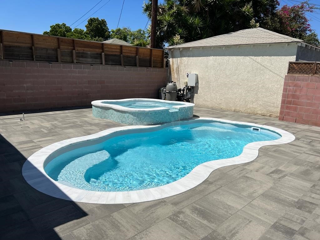 Palm Desert - Premier Pool Service